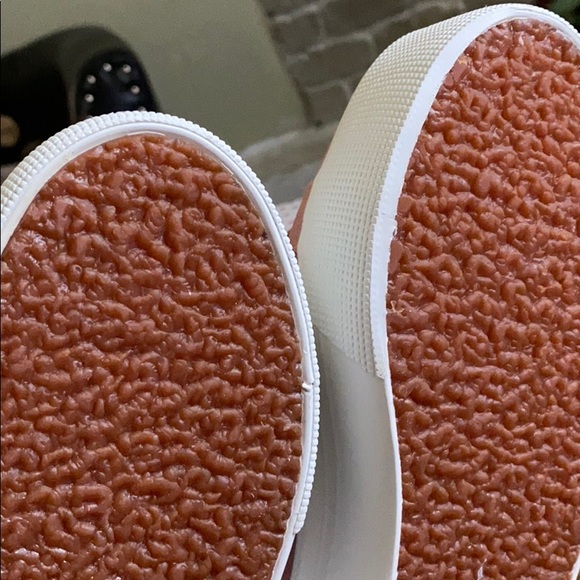 New SUPERGA suede platform sneaker - Picture 7 of 7